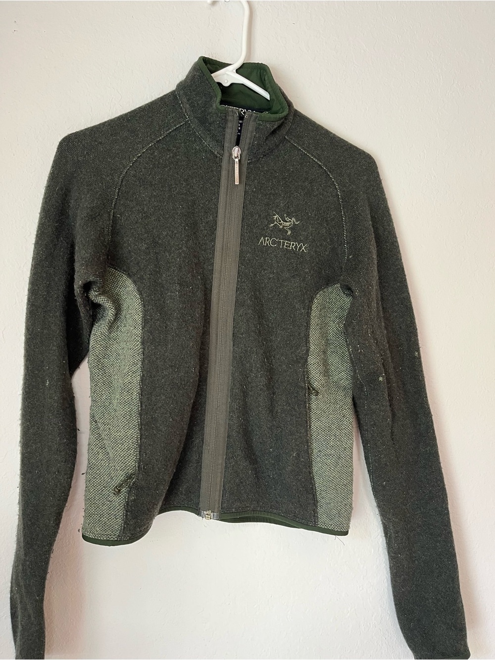 VTg Women’s Arcteryx Wool Jacket Size XS Green Rare